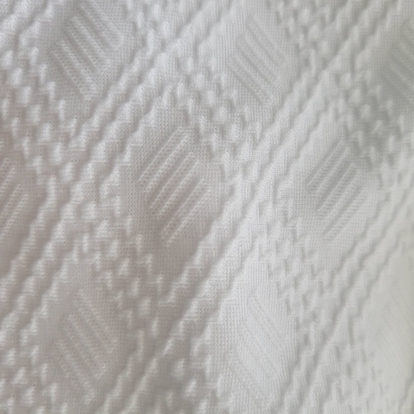 NWT CUPSHE EVE WHITE SCALLOPED ONE PIECE SWIM SUIT MEDIUM - Picture 4 of 6